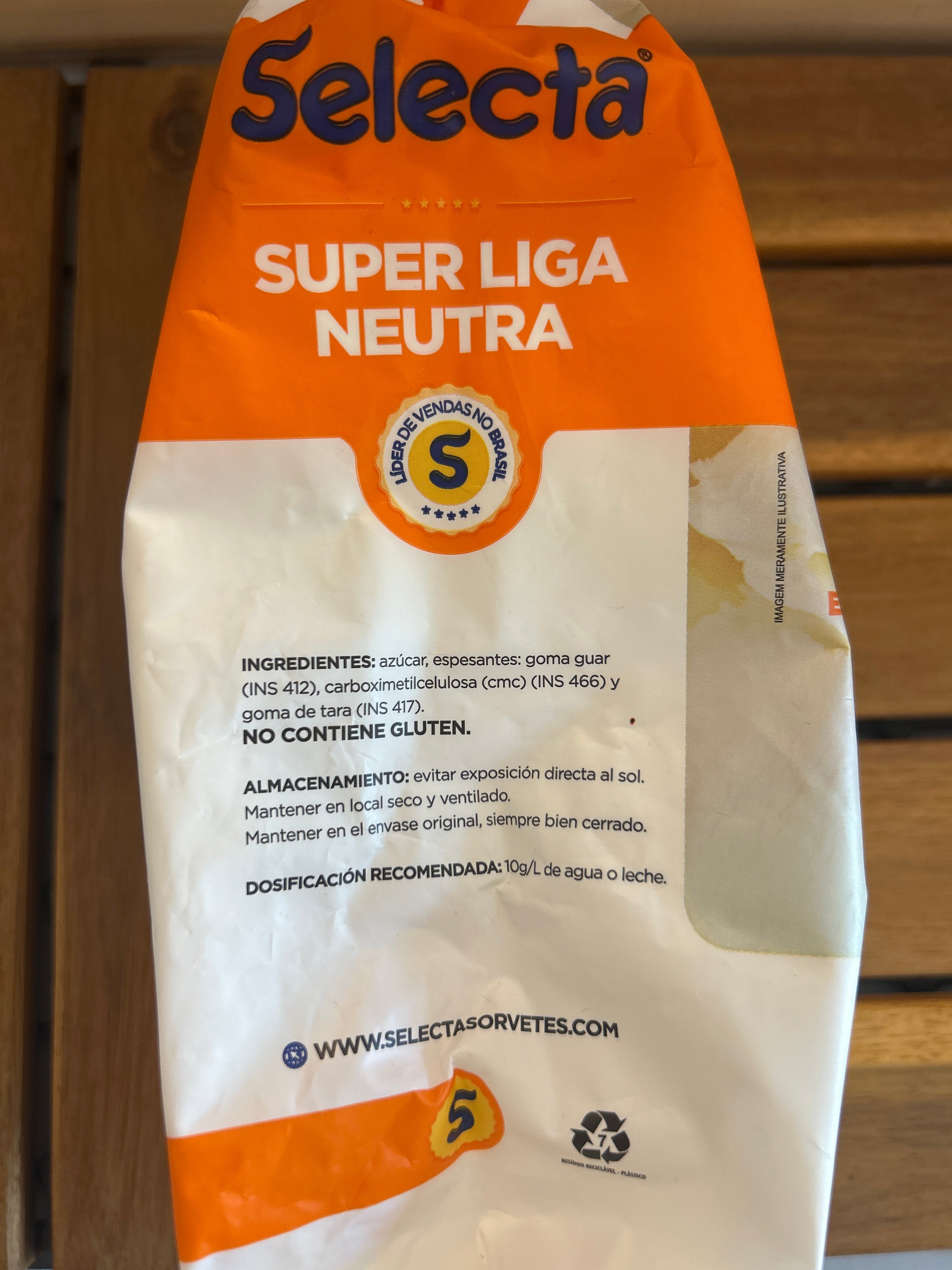 La Super League neutre (Super Liga Neutra) - SELECTA - 1kg