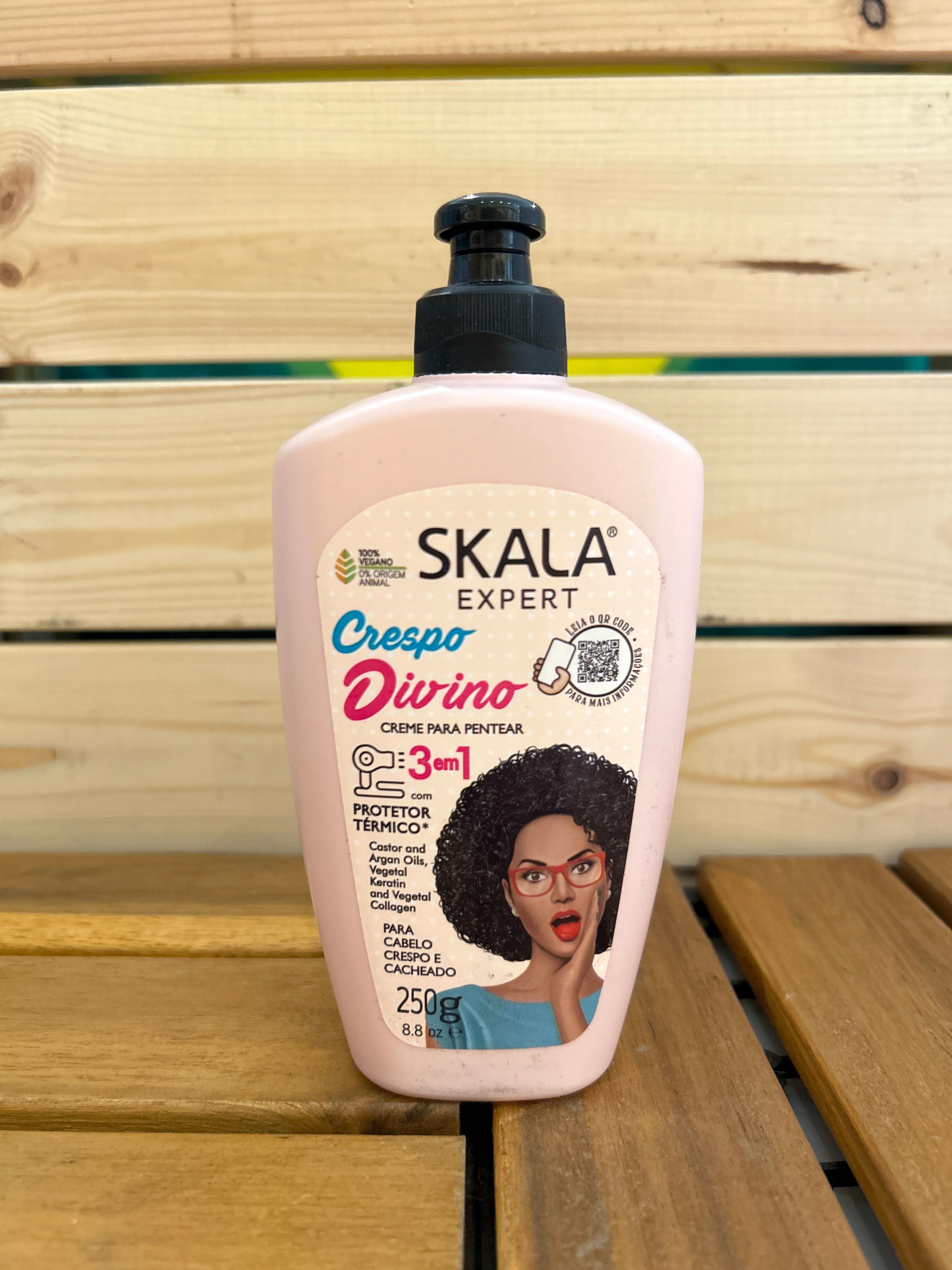Curl Styling Cream for Curly Hair (Creme de Pentear Crespo Divino) - SKALA - 250g