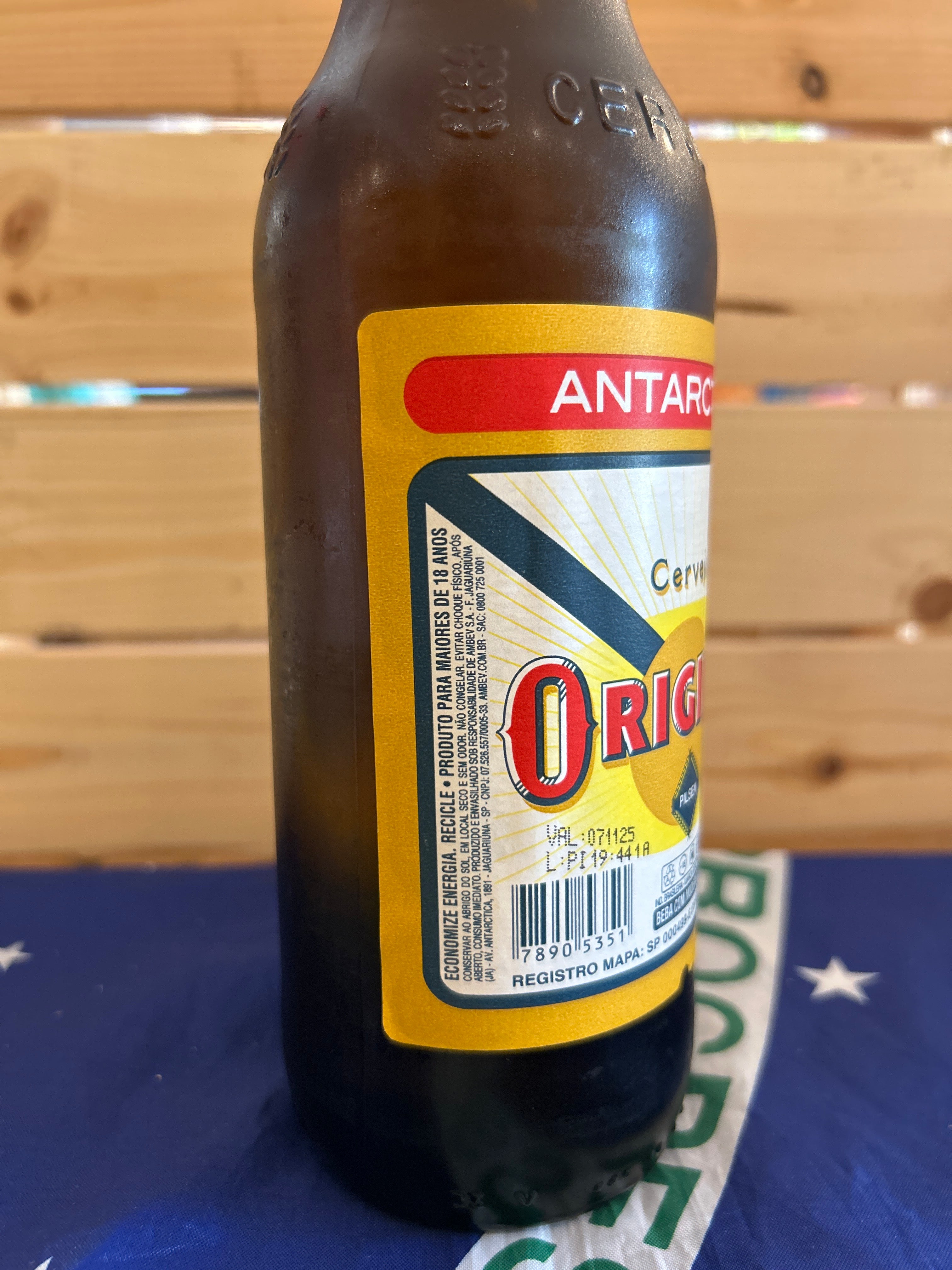 Pack 12 unités  - Bière brésilienne - Original Bouteille (Cerveja Original garrafa- ANTARCTICA - 600 mL