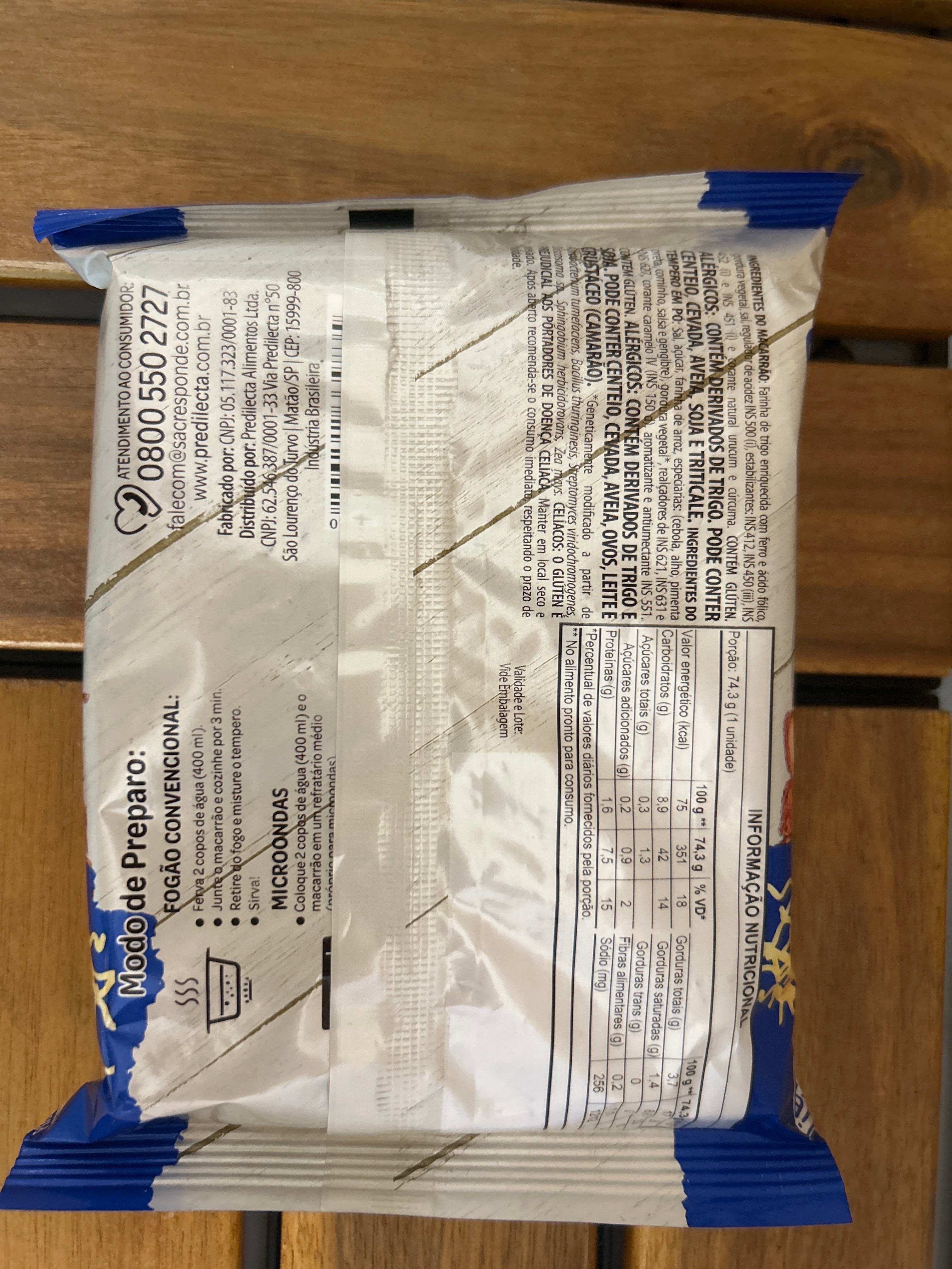 Macarrão Instantâneo sabor Carne - PREDILECTA - 74,3g