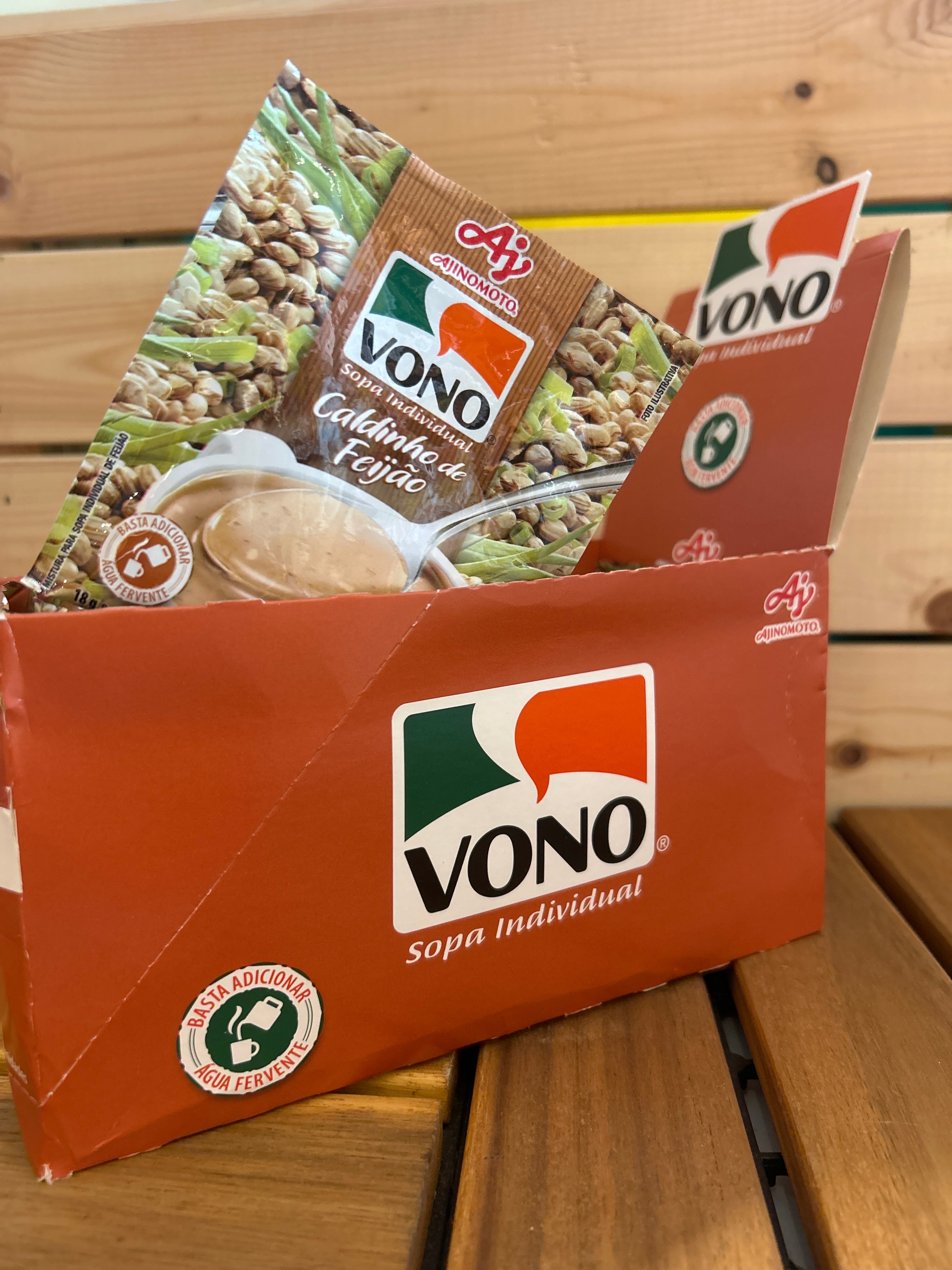 Soupe Crémeuse saveur Bouillon de Haricots carton 23 unités x 18g (Sopa Cremosa sabor Caldinho de Feijão caixa com 23 x18g unités - VONO - 414 g