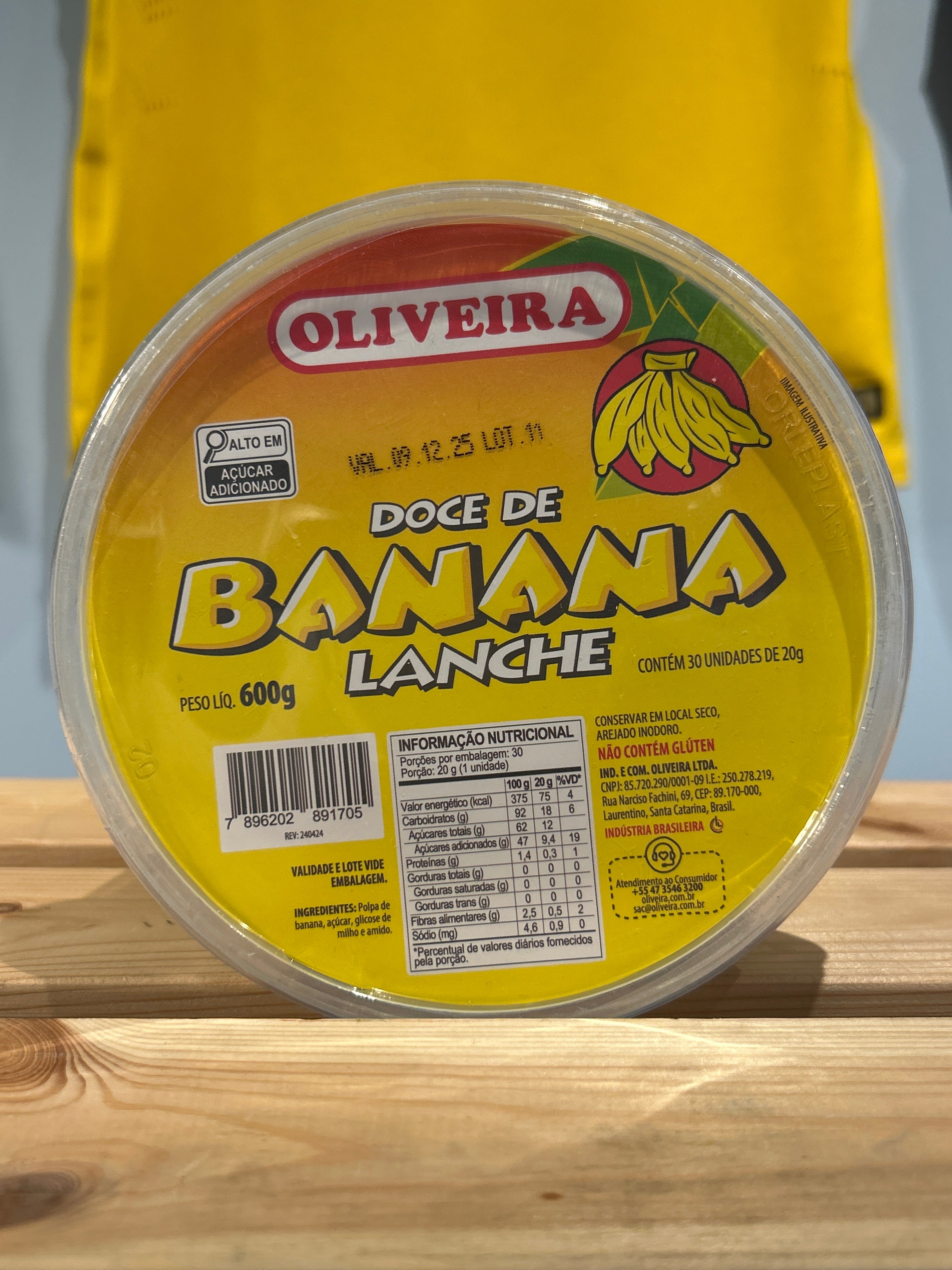 Banana Candy Snack (Banana Fruit Paste Bonbon in a Box) - OLIVEIRA - 600g
