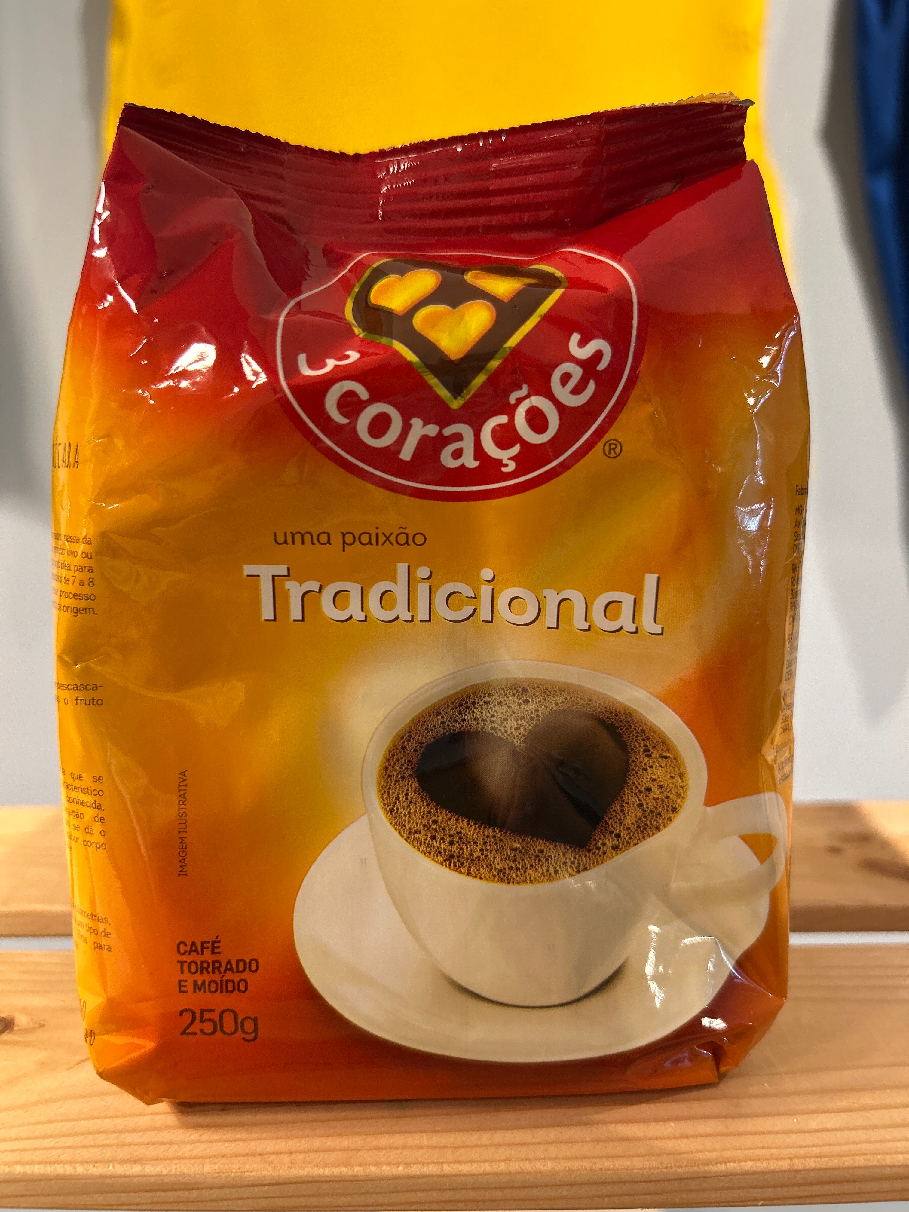 Café Tradicional - TRÊS CORAÇÕES - 250g