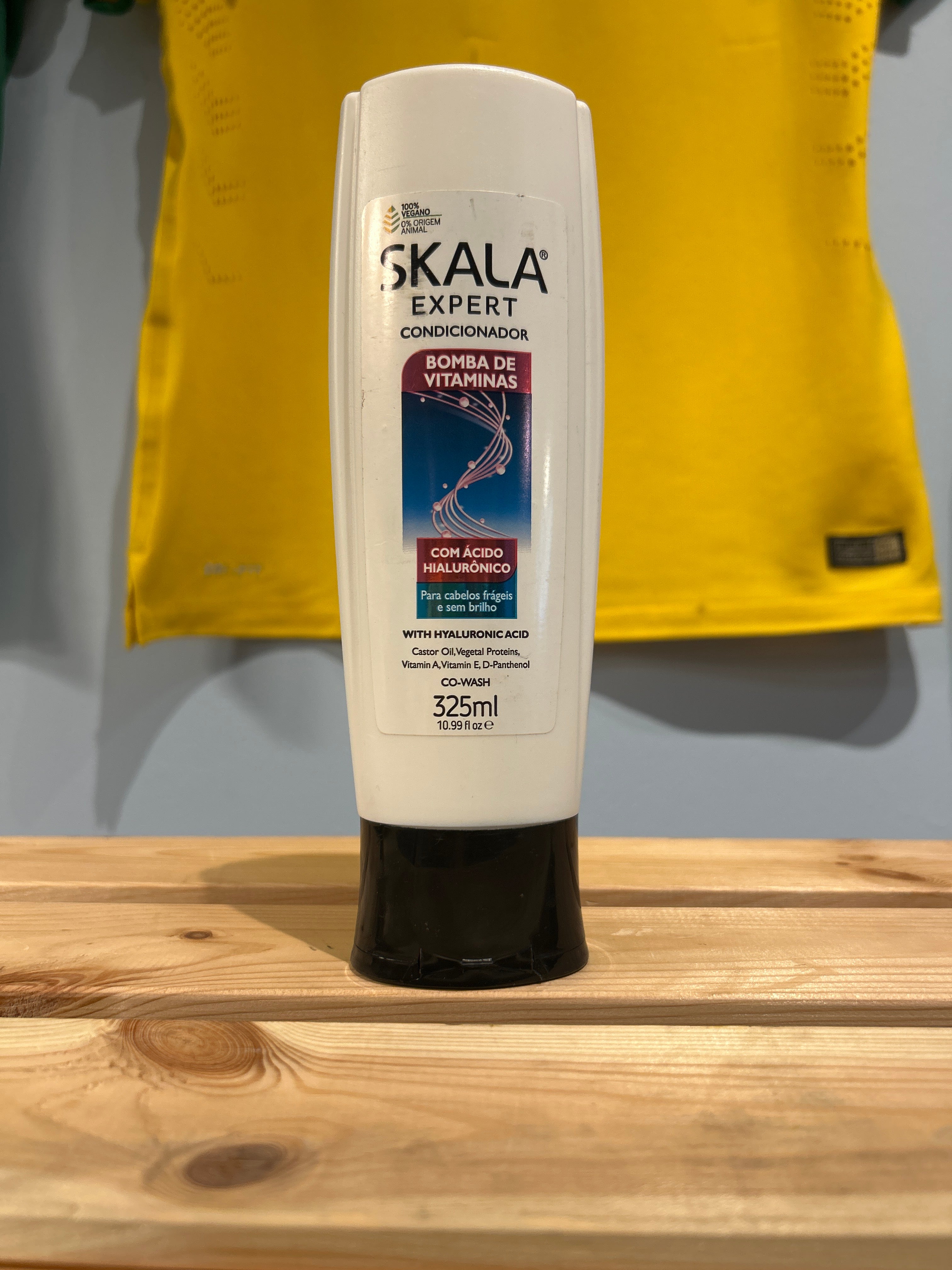 Balsamo Bombe di Vitamine all'Acido Ialuronico - SKALA - 325ml